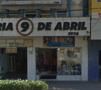 Fachada da Xickos Centro • Nove de Abril